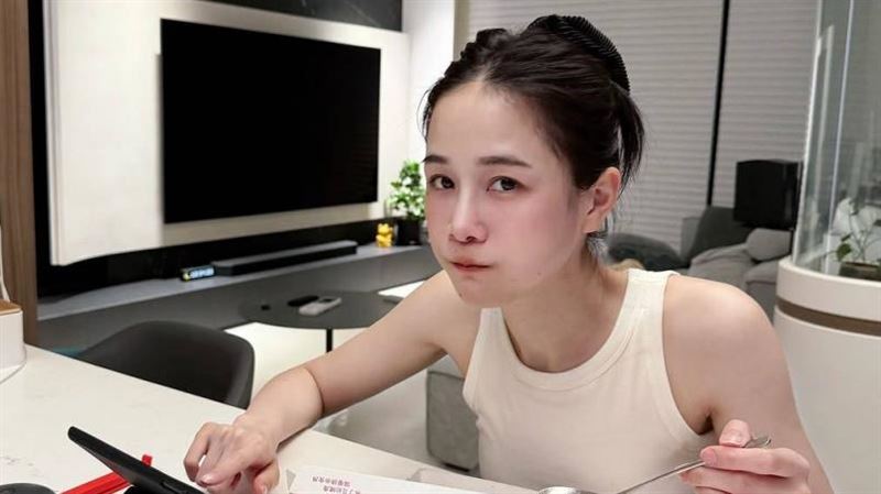 千千罕曝失落心聲「很多事努力但沒成功」