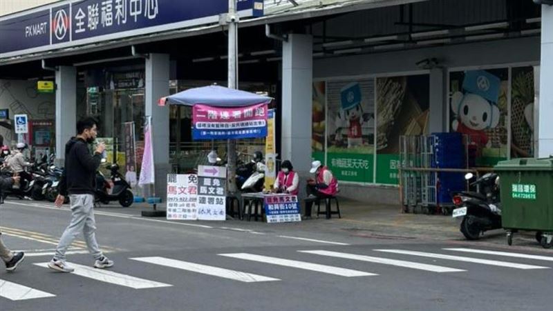 罷免宣傳車遭逼車謾罵　司機嚇到提前解約