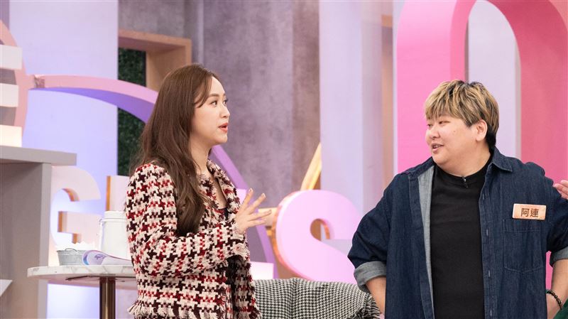 經紀人開吳姍儒的車撞上外送員　車頭全毀