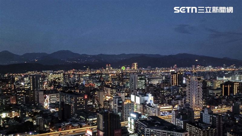 住展指出，329房市旺季北台灣推案量約千億，購買需求卻冷冰冰，逾2／3建案處於零成交狀態。（圖／記者陳韋帆攝影）