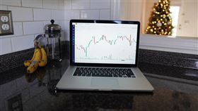 ▲謝金河指出，當市場悲觀力量加劇時，正是檢視基本面的好時機。（示意圖／PIXABAY）