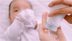 ▲家長注意！幫寶貝擦爽身粉　應避開這些部位。（圖／翻攝自freepik網站） 