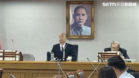 ▲韓國瑜邀集黨團協商。（圖／記者詹宜庭攝影）