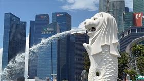 星總理示警  美中競爭是地緣隱憂新加坡總理黃循財示警美中緊張局勢加劇是地緣政治隱憂。學者表示，對新加坡來說，當各大市場互動沒有以往良好，獲利機會將受影響，重點在於如何面對及管理風險。中央社記者吳昇鴻新加坡攝  113年8月21日