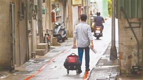 老闆令「產線週休3日」 他傻：強制扣特休