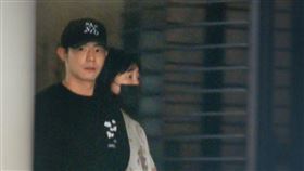 謝欣穎、王柏傑。