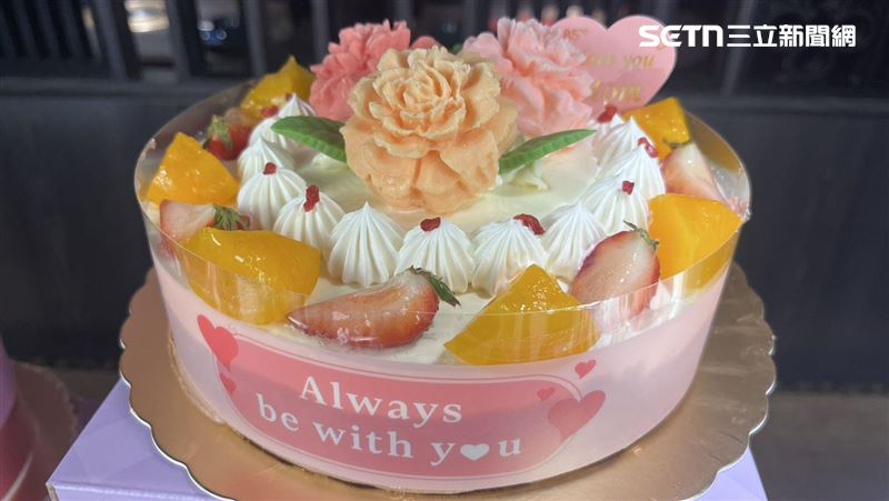 給媽咪越吃越美！85℃蛋糕加膠原蛋白