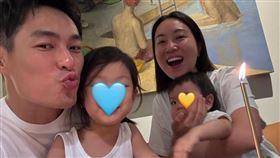 楊祐寧與兩個女兒。（圖／翻攝自IG）