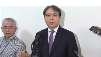 徐巧芯問「我是不是共諜？」國安局長傻眼