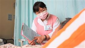 ▲年紀大頭暈、記憶力衰退？。（圖／衛生福利部桃園醫院提供） 