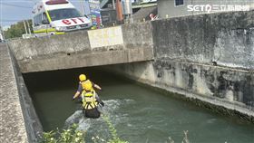 ▲浮屍,台中,后里,落水,排水溝,涵洞。（圖／翻攝畫面）