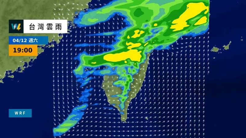 2波鋒面接力襲！週末「飆32度再凍15度」
