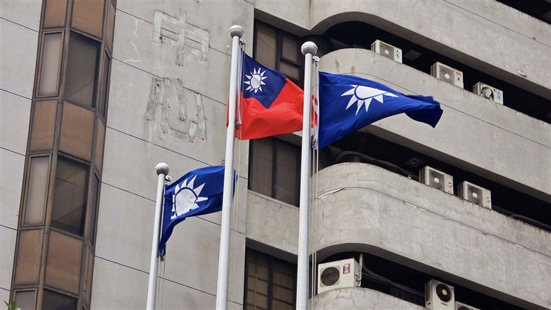 退將反共挺罷免　藍營：撕裂社會未必買單