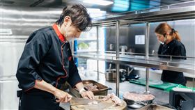 包偉銘累壞放話請辭。（圖／好看娛樂提供）