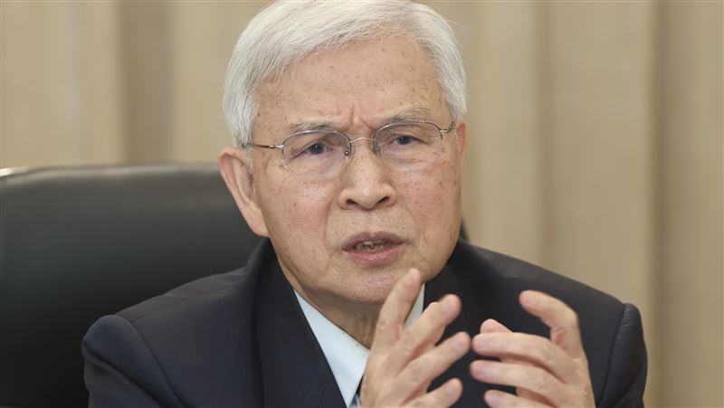 新台幣匯率動態穩定　楊金龍：有信心維持