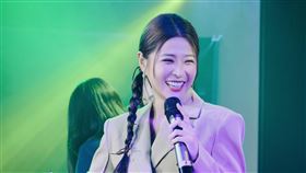 台劇女神李燕舉手投足已有CEO的樣子。（圖／Kocskin克麗詩黛提供）