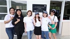 藝人王敏淳參與「轉動騎蹟讓愛飛翔」計畫，媽媽李翊君也到場支持。（圖／TVBS提供）