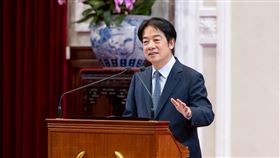 賴清德總統今（14）日接見社團法人國立臺北科技大學3系所校友會。（圖／總統府提供)