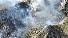  北市陽明山小油坑風景區火燒山。（圖／翻攝畫面）