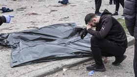 ▲俄烏戰爭至今已經邁入第四年。美國國務卿盧比歐（Marco Rubio）提到，蘇梅大突襲「以悲劇的方式」提醒我們為什麼美國政府要結束戰爭，實現「公正持久的和平」。（圖／美聯社／達志影像）