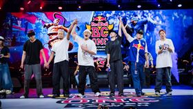 ▲B-Girl Sophia（許馥雅）以及首度晉級最終16強的B-Boy Sprite（吳宇謙）勇奪冠軍，將代表台灣前往日本東京，爭取 11月9日舉辦的世界總決賽最後門票。（圖／Red Bull提供） 