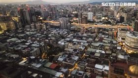 房市,夜景,俯瞰,台北。（圖／記者陳韋帆攝影）
