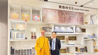 故宮百年攜手僧伽林推出「描金佛卡系列」