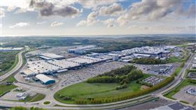 VOLVO於2021年宣布位於瑞典的托斯蘭達（Torslanda）工廠成為VOLVO第一家達成碳中和的工廠。（圖／VOLVO提供） 