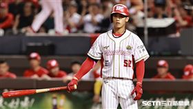 ▲中職36年例行賽，味全龍右外野手曾聖安。（圖／記者劉彥池攝影）