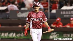 ▲中職36年例行賽，樂天桃猿二壘手林子偉遭到三振。（圖／記者劉彥池攝影） 