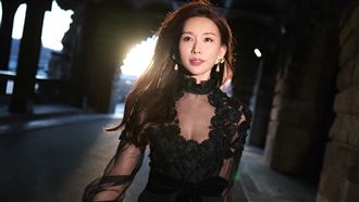 林志玲深夜突發片　高衩黑紗透視裝辣翻