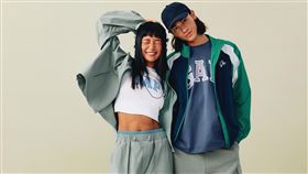 Gap 2025夏季系列以「輕機能」為靈感，將美式休閒風格，注入防曬與涼感雙重機能。（圖／品牌業者提供）