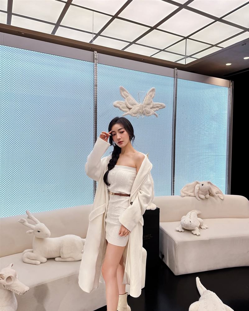 夏宇禾外型甜美、桃花不斷。（圖／翻攝自夏宇禾IG)