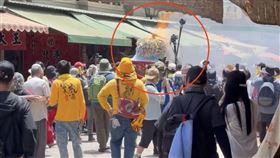 北港迎媽祖！鞭炮狂炸神轎「篙錢竄火舌」