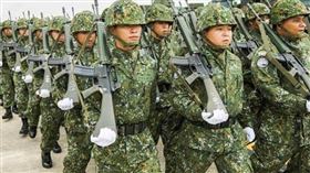 針對媒體報導「國軍爆發軍官退伍申請潮」，國防部說明了。（示意圖／報系資料照）