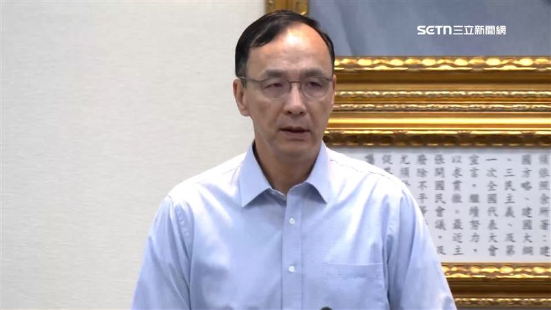 藍營各山頭逼宮朱立倫　徐巧芯：群龍無首