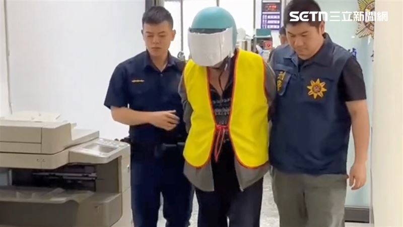 75歲蔡姓老翁涉嫌縱火造成「南陽化工」大火。（圖／翻攝畫面）