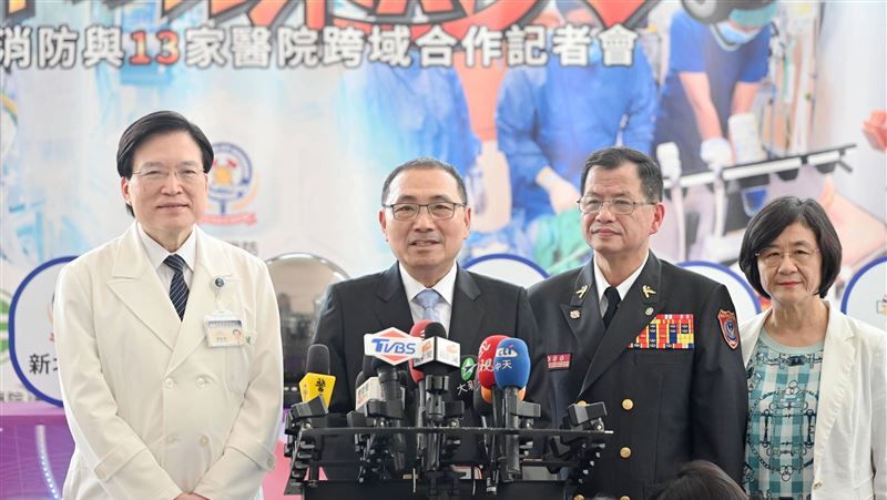 幽靈連署藍新北黨部6交保　侯友宜回應了