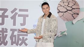 潘君侖打籃球腳掛彩，造成韌帶撕裂傷。（圖／台灣好鄰居協會提供）