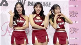 禹洙漢（左起）、河智媛、廉世彬成為樂天「韓籍三本柱」。（圖／記者蕭翰弦攝影）