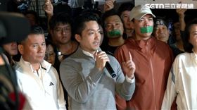 ▲蔣萬安現身北檢拋倒閣,立院改選對賴清德不信任投票。（圖／翻攝畫面）