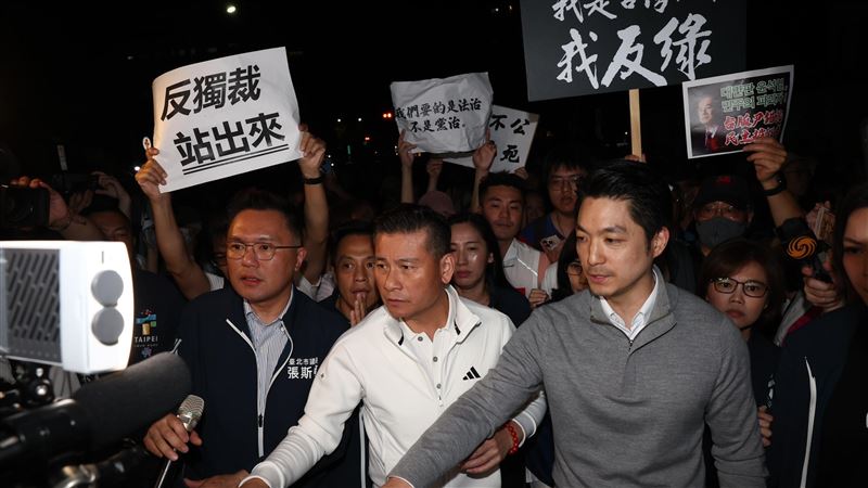 連署造假 蔣萬安當初衝北檢現在裝沒事?