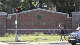 美國佛州州立大學爆槍擊案釀2死！20歲槍手竟是「女副警長兒子」