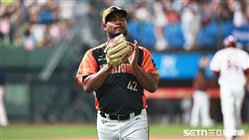 ▲中職36年例行賽，統一獅先發投手梅賽斯7局僅挨1安拿下勝投。（圖／記者劉彥池攝影）