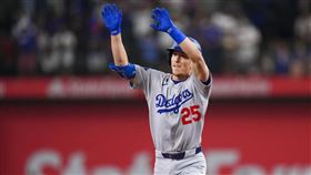 ▲艾德門（Tommy Edman）頂替大谷翔平打第1棒首打席炸裂。（圖／美聯社／達志影像）