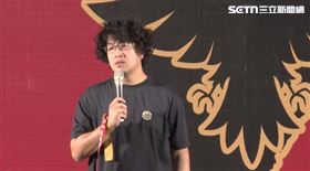 ▲「拒絕統戰，守護台灣」大會，沈柏洋宣講。（圖／翻攝畫面）
