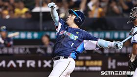 ▲中職36年例行賽，中信兄弟左外野手曾頌恩。（圖／記者劉彥池攝影）