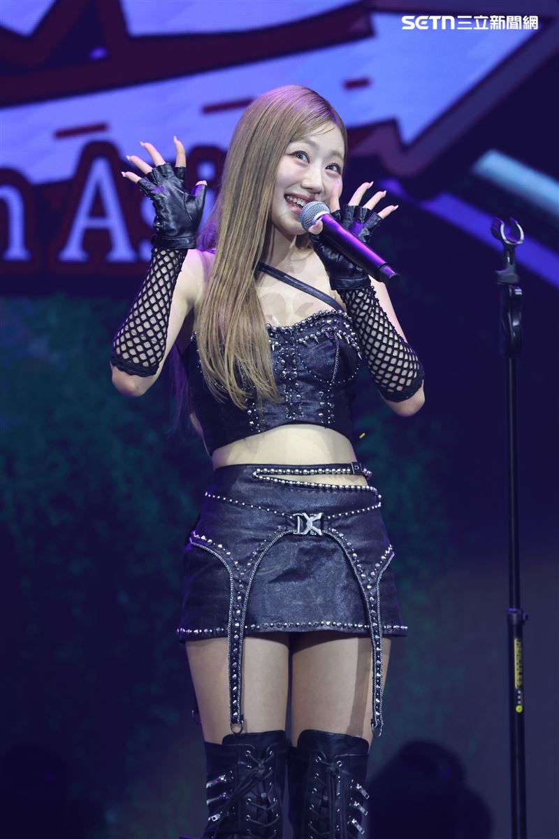 韓國女團KISS OF LIFE台北國際會議中心開唱。（圖／記者鄭孟晃攝影）
