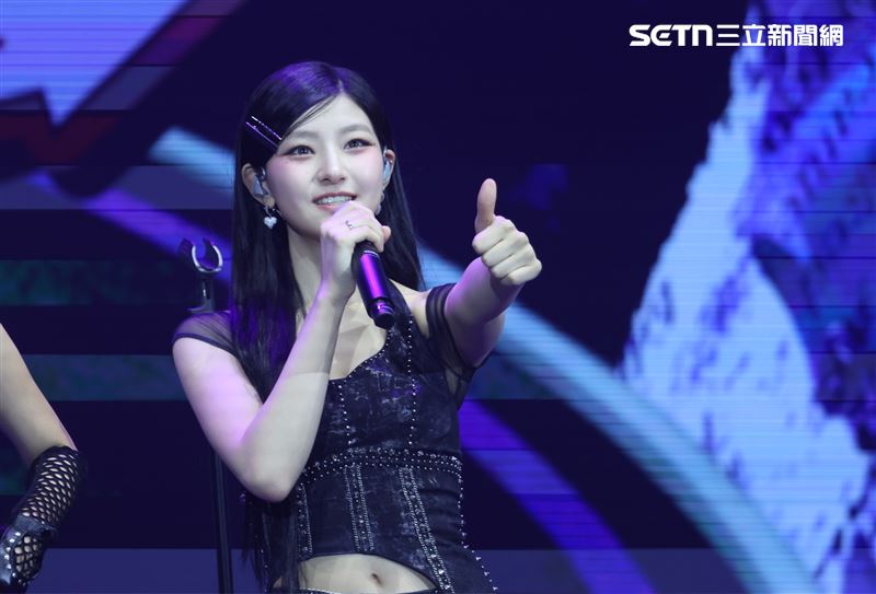 韓國女團KISS OF LIFE台北國際會議中心開唱。（圖／記者鄭孟晃攝影）
