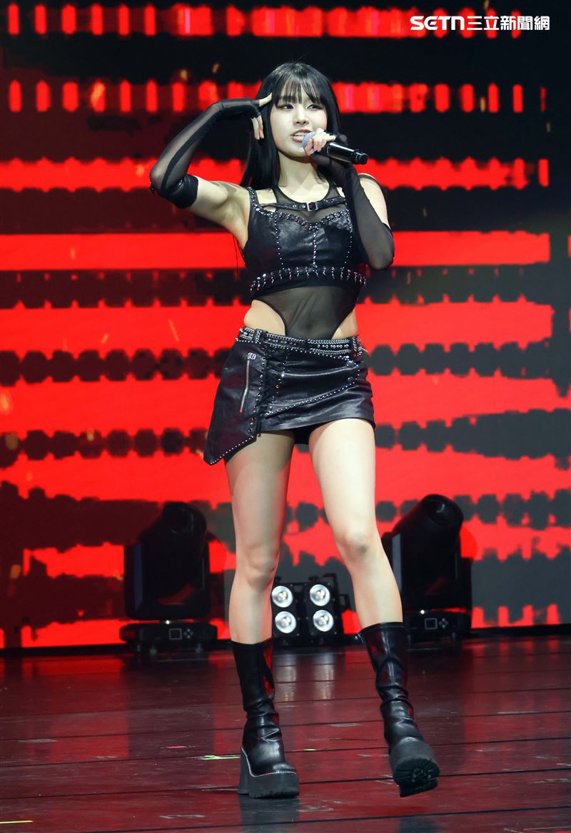 韓國女團KISS OF LIFE台北國際會議中心開唱。（圖／記者鄭孟晃攝影）